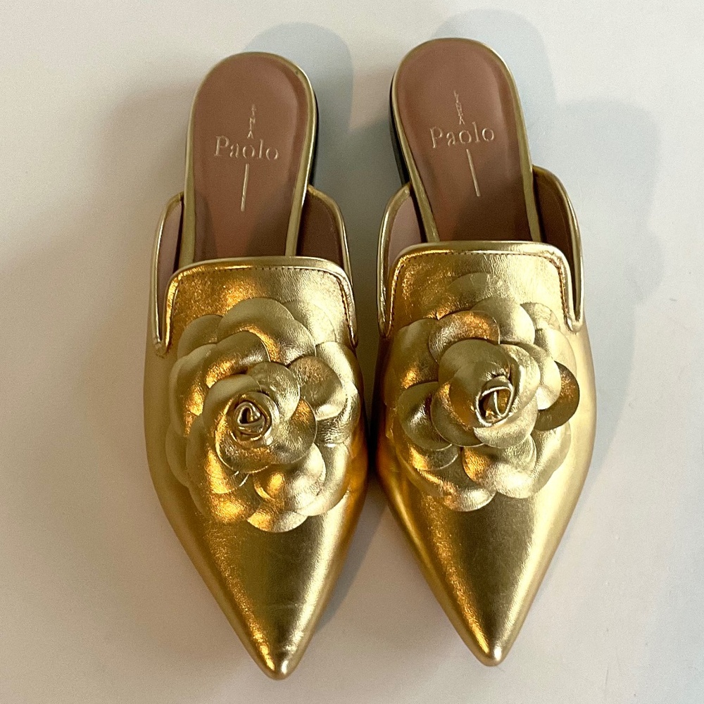 LINEA  PAOLO  Mule 3-D Flower Gold Size 7
